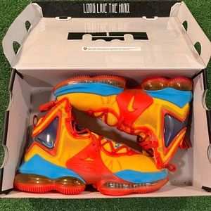 Lebron 19 “Space Jam”